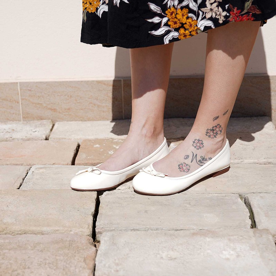 Spring Summer Patty Shoes | Women'S Ballet Flats In Beige Cowhide