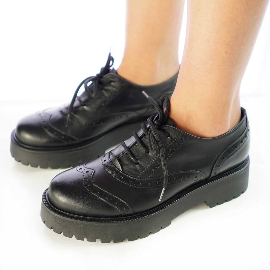 Autumn Winter Patty Shoes | Women'S Lace-Up Shoes In Black Nappa Leather