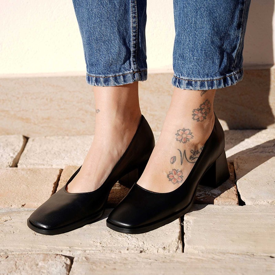 Autumn Winter Patty Shoes | Handcrafted Pumps In Black Genuine Leather