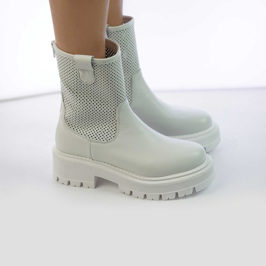 Spring Summer Patty Shoes | Perforated Nappa Amphibians With Back Zip In White