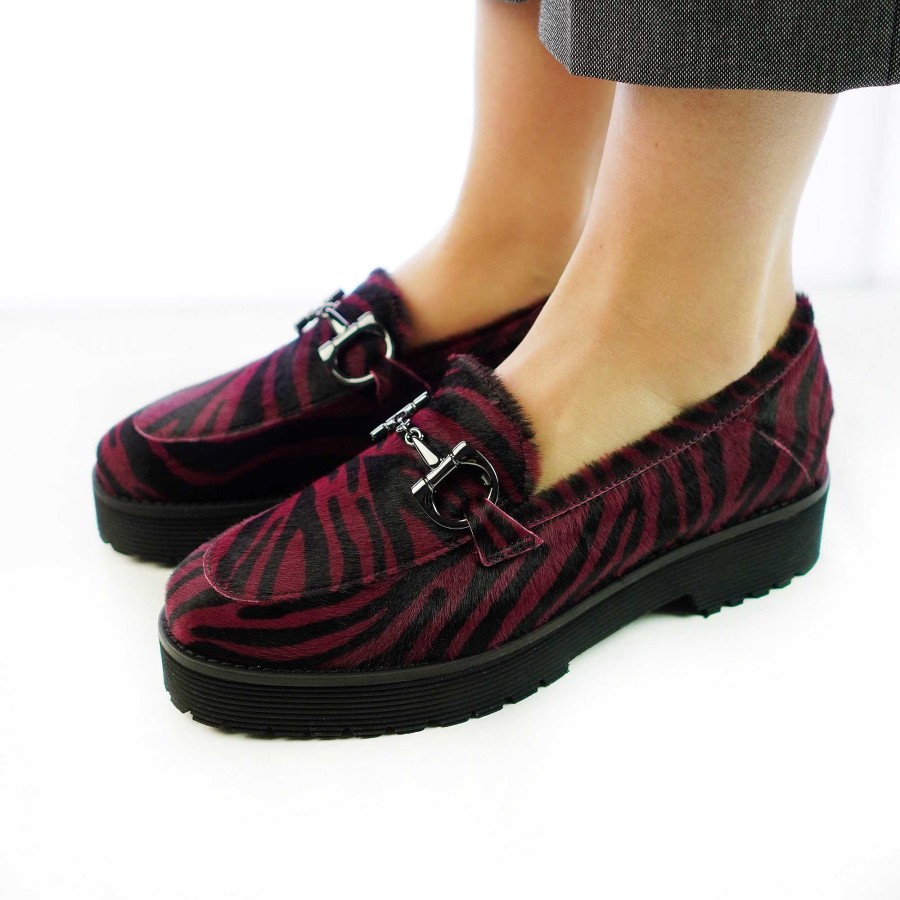 Autumn Winter Patty Shoes | Handcrafted Women'S Moccasins In Real Pony Skin In Burgundy Color