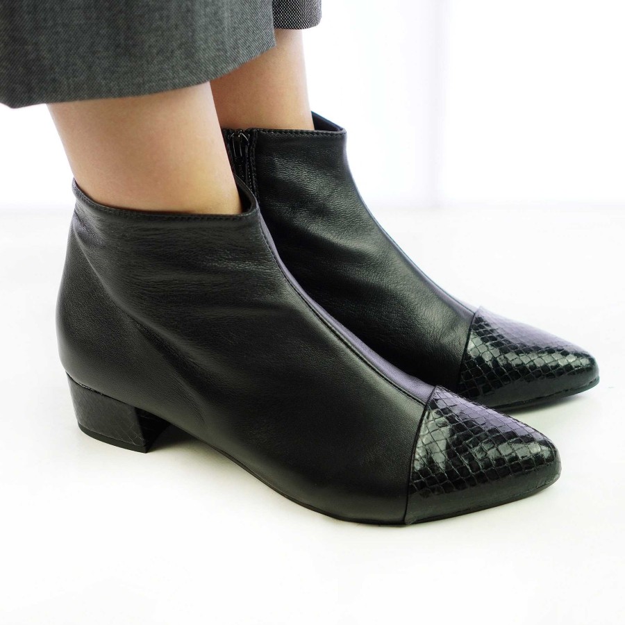 Autumn Winter Patty Shoes | Women'S Ankle Boots In Nappa, Black Pito Insert With Side Zip