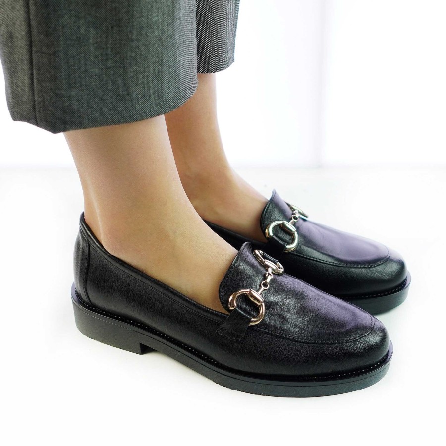 Autumn Winter Patty Shoes | Handcrafted Women'S Moccasins With Clamp In Black Genuine Leather