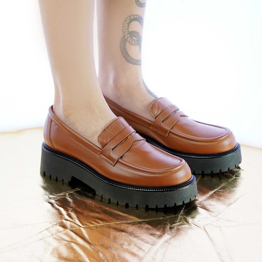 Spring Summer Patty Shoes | Handcrafted Women'S Moccasins In Genuine Tan Leather With Big Sole